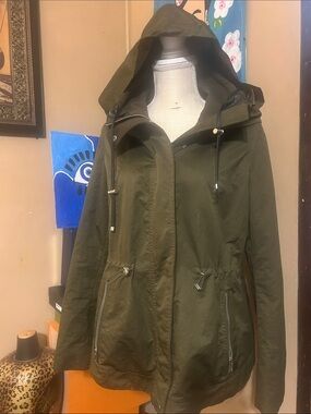 ZARA Olive Green Hooded Women's Rain Jacket